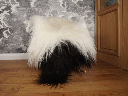 SHEEPSKIN Icelandic White & Black Throw Genuine leather Sheep Skin 52"x 30" Decorative rug White comfy DZ3 cozy, hair is very thick,