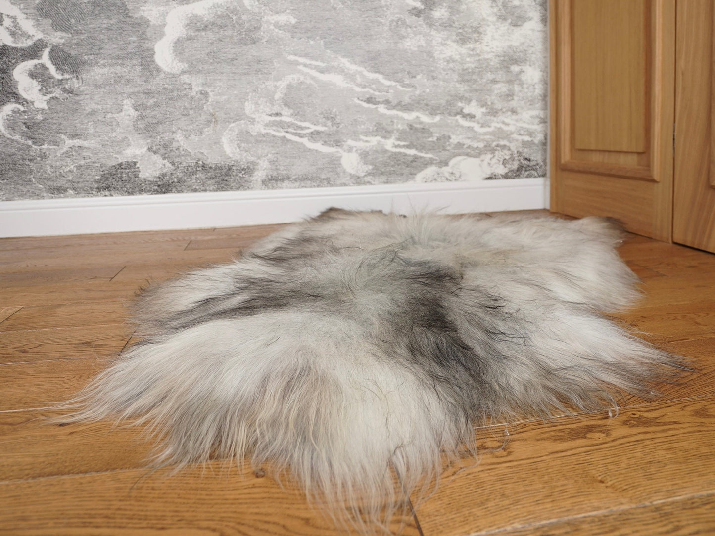 SHEEPSKIN Icelandic Grey  Grey Rug Genuine Natural Sheepskin XE1 Rug Gray Rugs Carpet Outdoor Rugs Cheap Rugs Shag Grey Gray Rug Thro