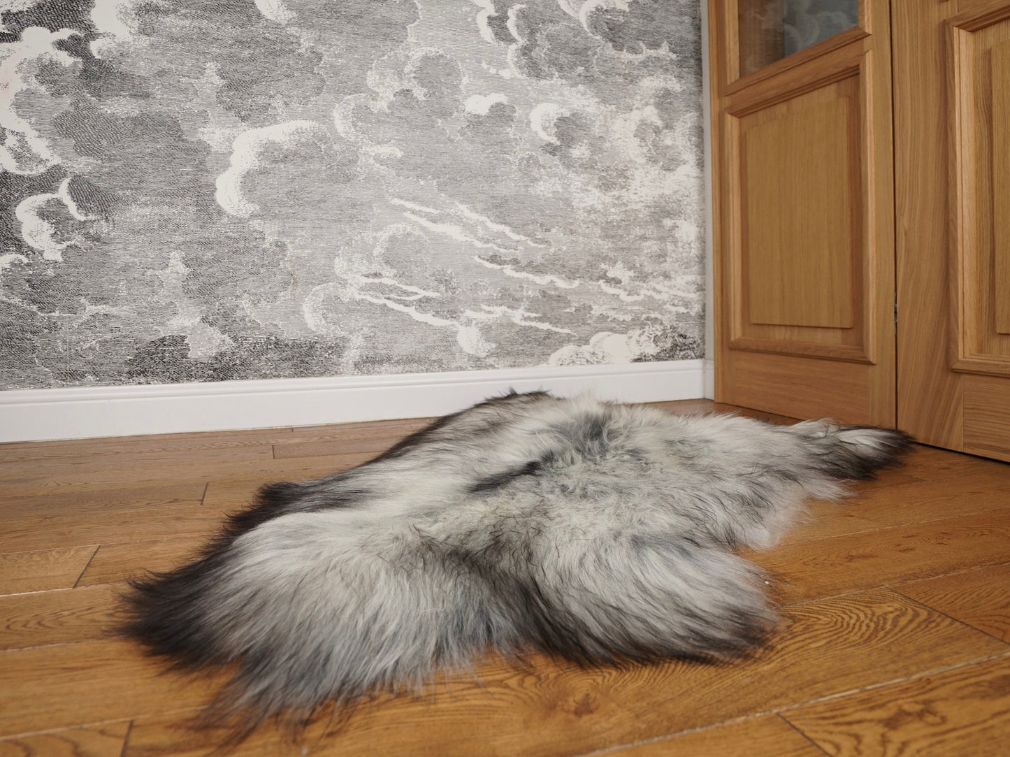 SHEEPSKIN Icelandic Grey  Grey Rug Genuine Natural Sheepskin XD12 Rug Gray Rugs Carpet Outdoor Rugs Cheap Rugs Shag Grey Gray Rug Thro