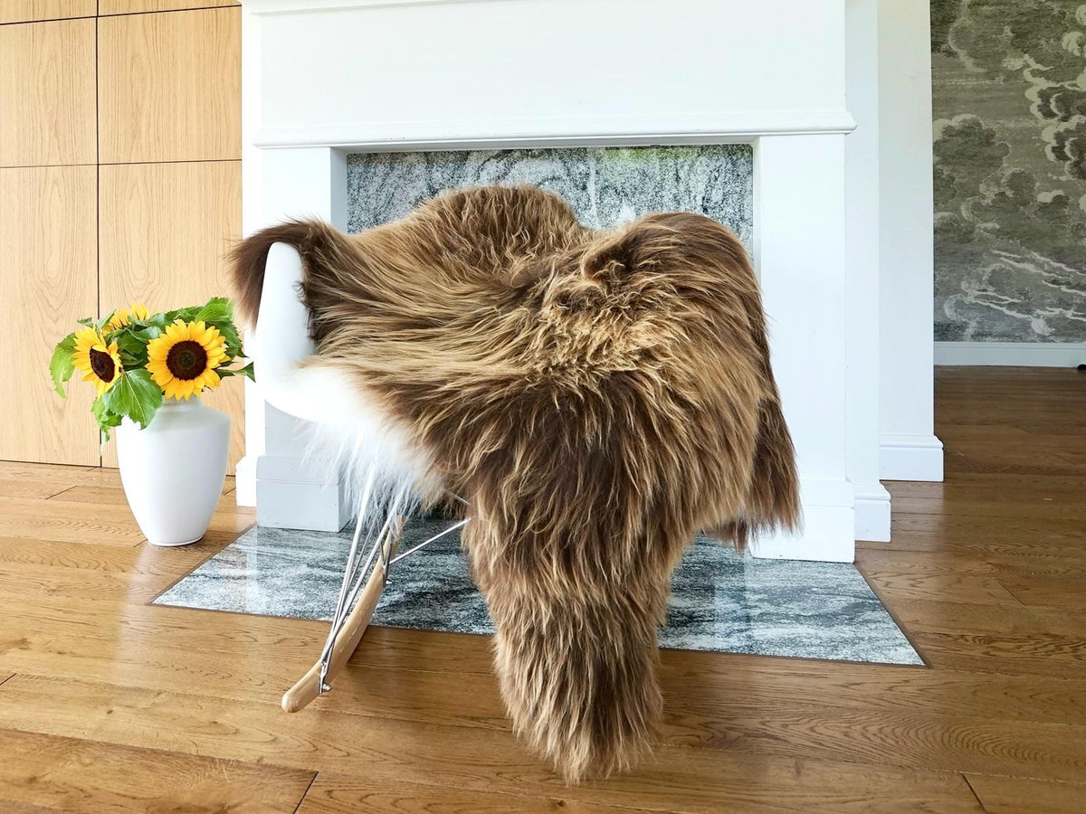 SHEEPSKIN WHITE & Brown Throw Natural color Genuine leather Sheep Skin 52"x 32"  Decorative rug XG16 Natural comfy, cozy, very thick, shiny