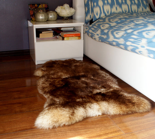 BIG SHEEPSKIN Mouflon Throw Genuine leather Sheep Skin Decorative rug 48 x 28" comfy, cozy, hair is very thick, shiny !