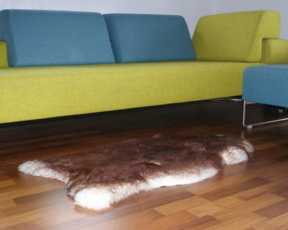 BIG SHEEPSKIN 46"x 26" Brown Mouflon Throw Genuine leather Sheep Skin Decorative rug Natural comfy, cozy, hair is very thick, shiny !