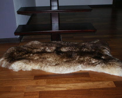 BIG SHEEPSKIN 46"x 26" Brown Mouflon Throw Genuine leather Sheep Skin Decorative rug Natural comfy, cozy, hair is very thick, shiny !