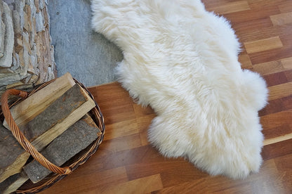 GIANT SHEEPSKIN Double    White Throw Genuine leather Sheep Skin 79" x 30" Decorative rug Natural comfy, cozy, hair is very thick, shiny !