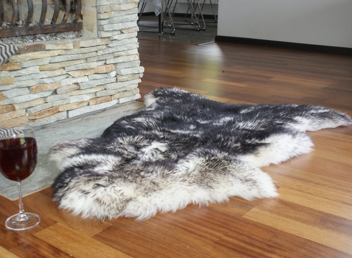 Original Black Mouflon   46" x 28" Genuine Natural Sheepskin Natural Sheepskin Rugs Exclusive Rug Gray Carpet Outdoor  Cheap Rugs Shag