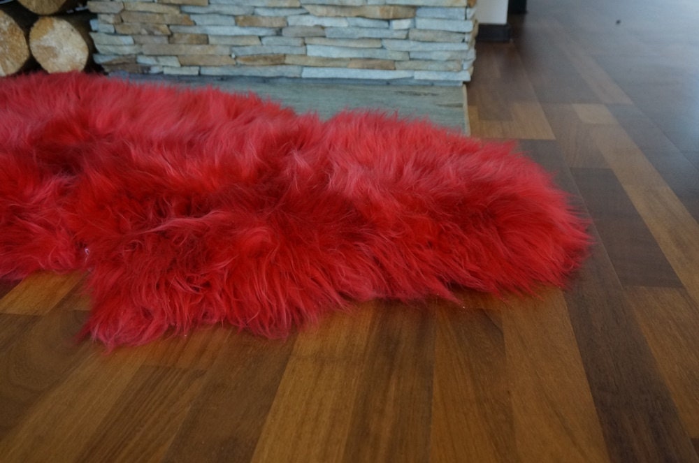 SHEEPSKIN RED   Throw Genuine leather Sheep Skin  Decorative rug green comfy, cozy, hair is very thick, shiny !