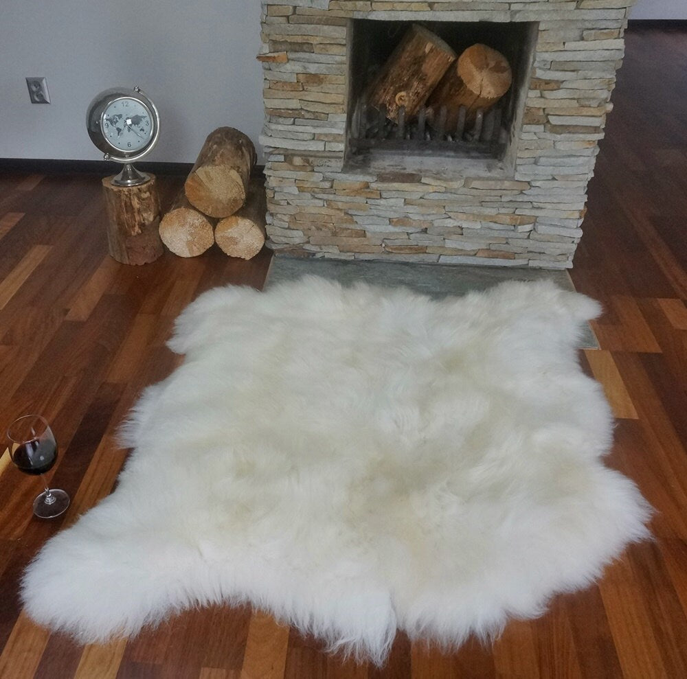 GIANT SHEEPSKIN Double    White Throw Genuine leather Sheep Skin 46" x 46" Decorative rug Natural comfy, cozy, hair is very thick, shiny !