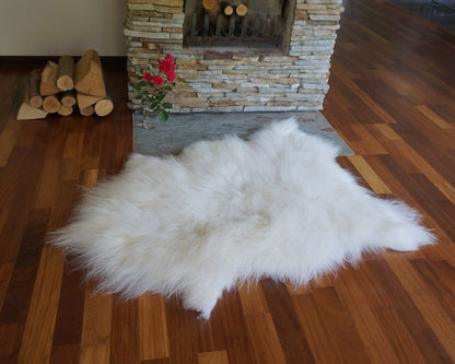 GIANT SHEEPSKIN Icelandic   50"x 32" White True Genuine leather Sheep Skin  Decorative rug White comfy, cozy hair is very long, shiny rugs