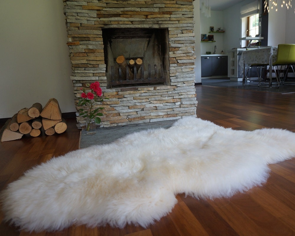 Original, Natural BIG White Genuine Natural Sheepskin Rug Exclusive rug